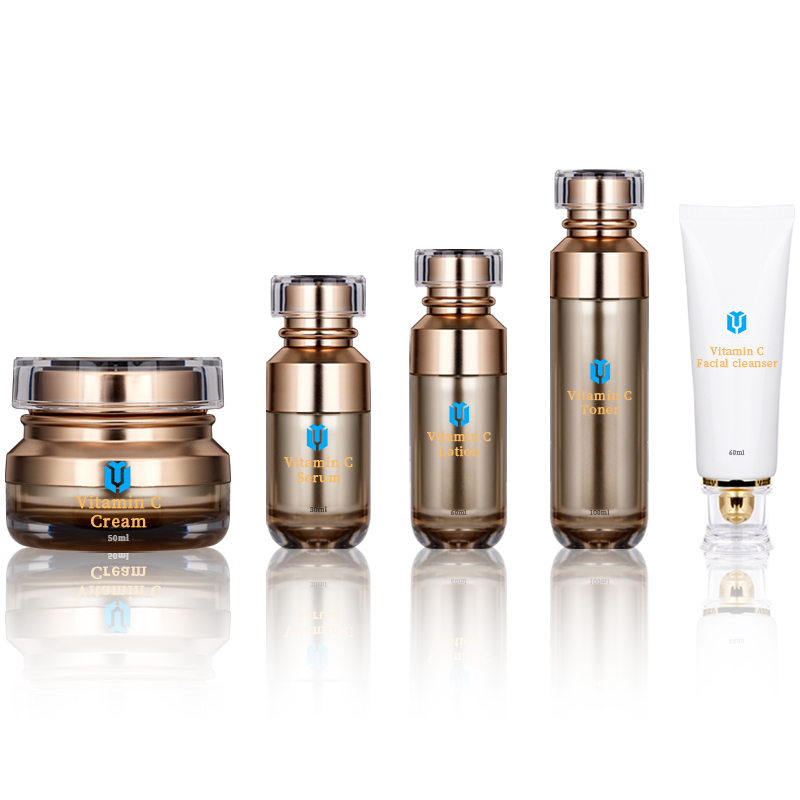 Conjunto de cuidados com a pele com vitamina C